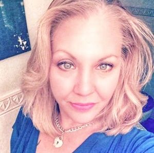 Meet your Posher, Kristin